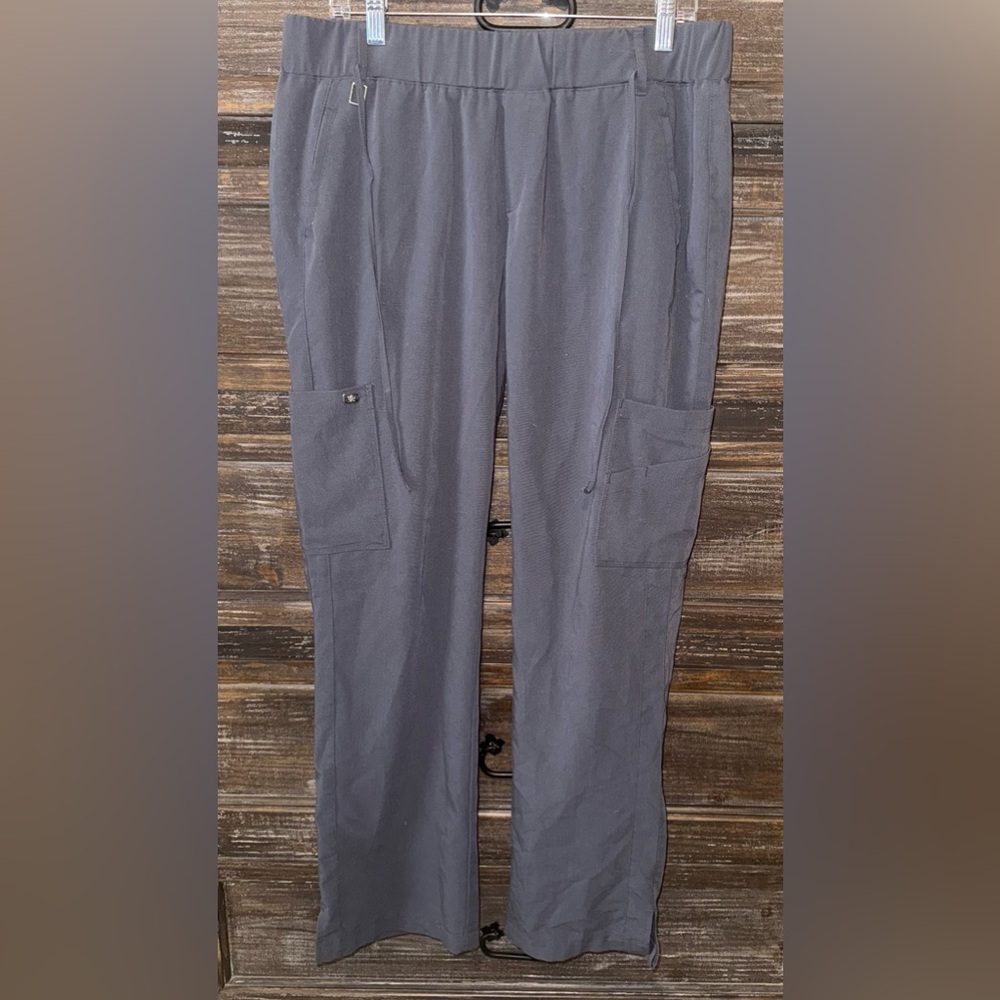Grey’s Anatomy Olivia 6-Pocket Scrub Pants